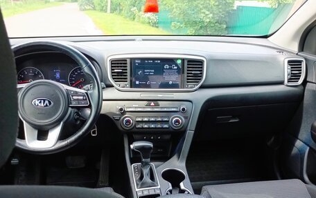 KIA Sportage IV рестайлинг, 2020 год, 2 270 000 рублей, 9 фотография