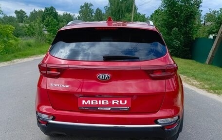 KIA Sportage IV рестайлинг, 2020 год, 2 270 000 рублей, 15 фотография