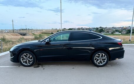 Hyundai Sonata VIII, 2019 год, 2 600 000 рублей, 3 фотография