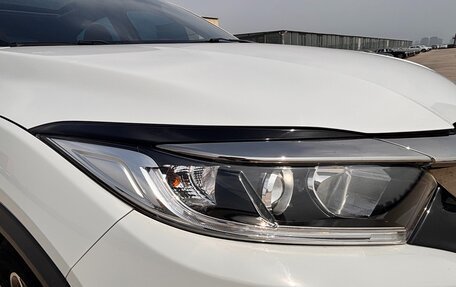 Honda Vezel, 2022 год, 1 540 000 рублей, 5 фотография