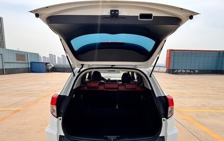 Honda Vezel, 2022 год, 1 540 000 рублей, 34 фотография