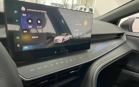 Toyota Camry, 2025 год, 4 299 000 рублей, 13 фотография