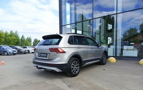 Volkswagen Tiguan II, 2019 год, 2 945 500 рублей, 6 фотография