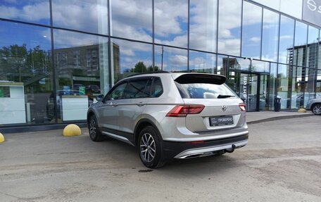 Volkswagen Tiguan II, 2019 год, 2 945 500 рублей, 8 фотография