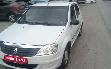 Renault Logan I, 2011 год, 375 000 рублей, 1 фотография