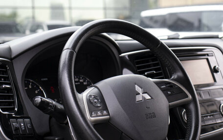 Mitsubishi Outlander III рестайлинг 3, 2012 год, 1 115 000 рублей, 19 фотография