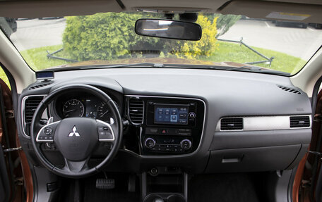 Mitsubishi Outlander III рестайлинг 3, 2012 год, 1 115 000 рублей, 14 фотография