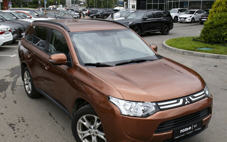 Mitsubishi Outlander III рестайлинг 3, 2012 год, 1 115 000 рублей, 22 фотография