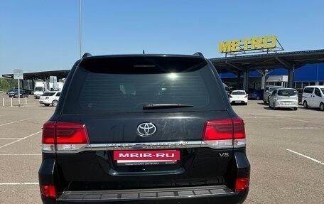 Toyota Land Cruiser 200, 2020 год, 7 500 000 рублей, 18 фотография