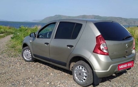 Renault Sandero I, 2010 год, 750 000 рублей, 4 фотография