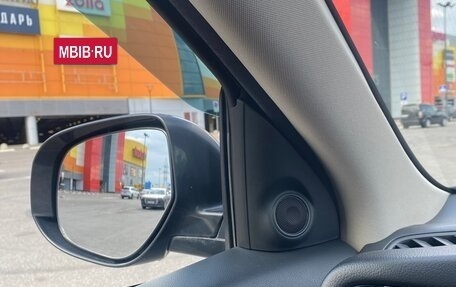 Mitsubishi Outlander III рестайлинг 3, 2018 год, 2 470 000 рублей, 29 фотография