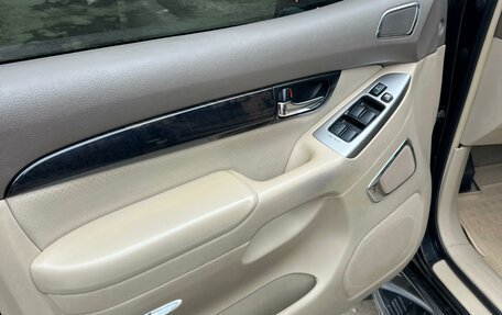Toyota Land Cruiser Prado 120 рестайлинг, 2008 год, 2 490 000 рублей, 2 фотография