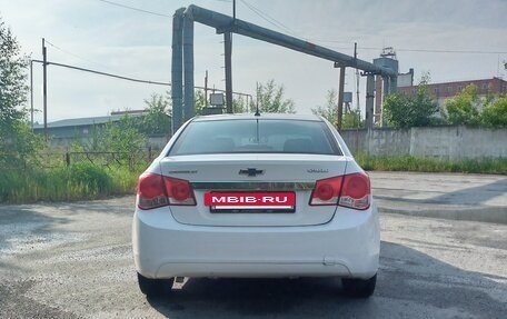 Chevrolet Cruze II, 2012 год, 660 000 рублей, 4 фотография