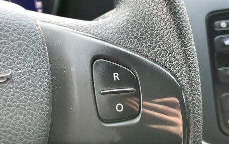Renault Sandero II рестайлинг, 2017 год, 1 299 000 рублей, 22 фотография