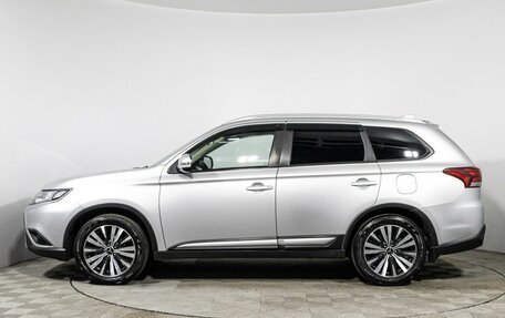 Mitsubishi Outlander III рестайлинг 3, 2020 год, 1 999 585 рублей, 8 фотография