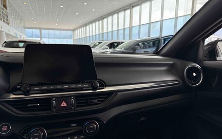 KIA Cerato IV, 2019 год, 1 600 000 рублей, 13 фотография