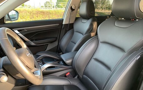 Geely Atlas, 2022 год, 1 810 000 рублей, 10 фотография