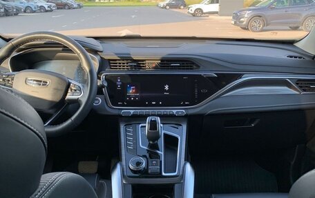 Geely Atlas, 2022 год, 1 810 000 рублей, 8 фотография