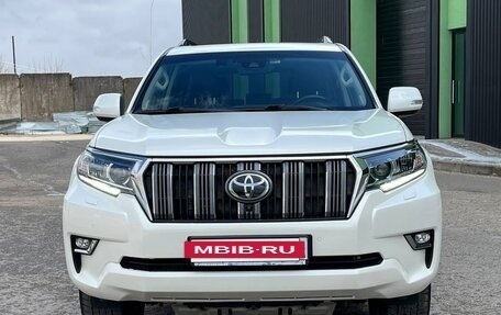 Toyota Land Cruiser Prado 150 рестайлинг 2, 2019 год, 5 190 000 рублей, 4 фотография