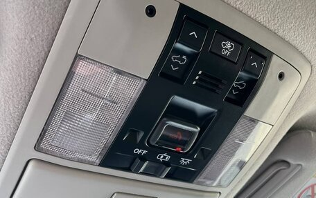 Toyota Land Cruiser Prado 150 рестайлинг 2, 2019 год, 5 190 000 рублей, 17 фотография