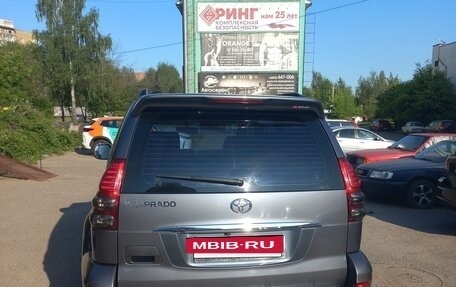 Toyota Land Cruiser Prado 120 рестайлинг, 2006 год, 2 180 000 рублей, 19 фотография