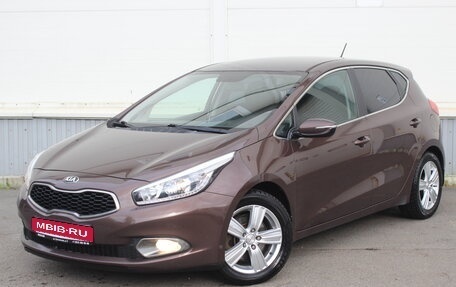 KIA cee'd III, 2014 год, 1 065 000 рублей, 1 фотография