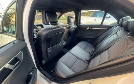 Mercedes-Benz C-Класс, 2012 год, 1 850 000 рублей, 10 фотография