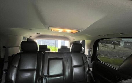Cadillac Escalade III, 2011 год, 2 500 000 рублей, 10 фотография