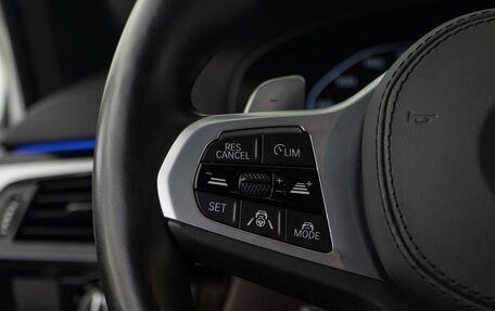 BMW 5 серия, 2021 год, 5 800 000 рублей, 16 фотография