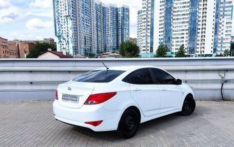 Hyundai Solaris II рестайлинг, 2014 год, 1 107 000 рублей, 2 фотография