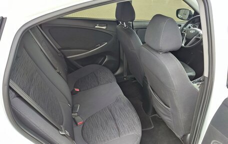Hyundai Solaris II рестайлинг, 2014 год, 1 107 000 рублей, 10 фотография