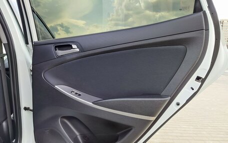 Hyundai Solaris II рестайлинг, 2014 год, 1 107 000 рублей, 17 фотография