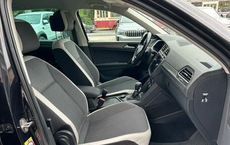 Volkswagen Tiguan II, 2019 год, 2 099 000 рублей, 13 фотография