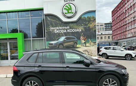 Volkswagen Tiguan II, 2019 год, 2 099 000 рублей, 4 фотография