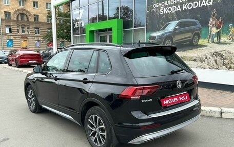 Volkswagen Tiguan II, 2019 год, 2 099 000 рублей, 6 фотография