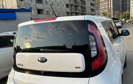 KIA Soul II рестайлинг, 2018 год, 1 750 000 рублей, 4 фотография