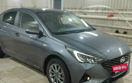 Hyundai Solaris II рестайлинг, 2021 год, 1 570 000 рублей, 7 фотография