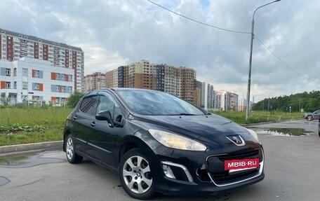 Peugeot 308 II, 2012 год, 415 000 рублей, 3 фотография