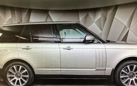 Land Rover Range Rover IV рестайлинг, 2016 год, 5 000 000 рублей, 6 фотография