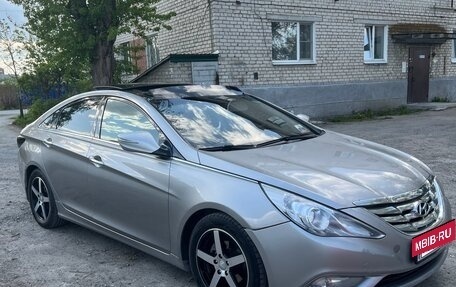 Hyundai Sonata VI, 2011 год, 1 160 000 рублей, 4 фотография
