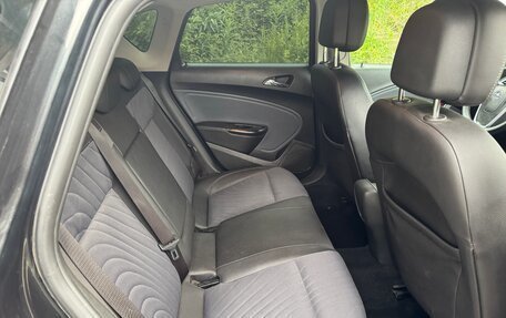Opel Astra J, 2013 год, 950 000 рублей, 16 фотография