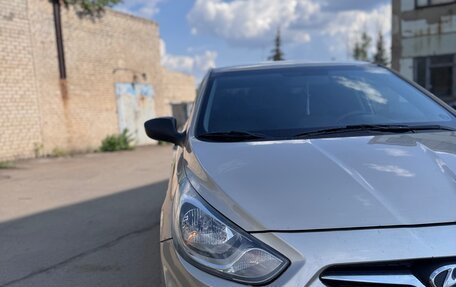 Hyundai Solaris II рестайлинг, 2012 год, 785 000 рублей, 10 фотография