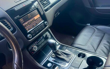 Volkswagen Touareg III, 2014 год, 2 030 000 рублей, 5 фотография