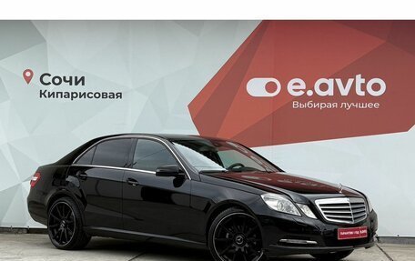 Mercedes-Benz E-Класс, 2012 год, 1 400 000 рублей, 3 фотография