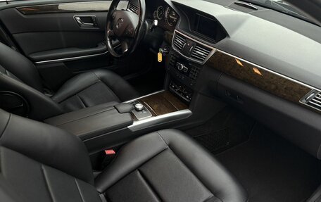 Mercedes-Benz E-Класс, 2012 год, 1 400 000 рублей, 16 фотография