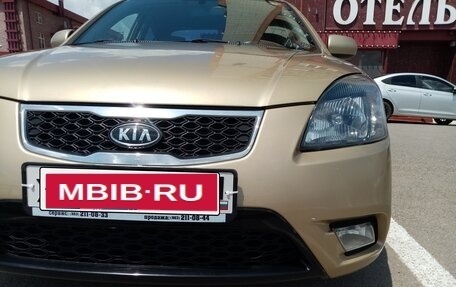 KIA Rio II, 2011 год, 600 000 рублей, 6 фотография