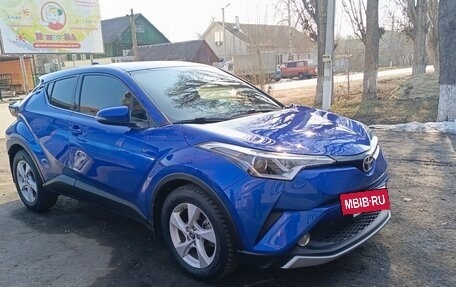 Toyota C-HR I рестайлинг, 2018 год, 2 030 000 рублей, 5 фотография