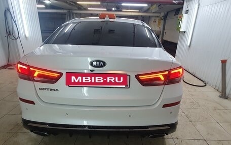 KIA Optima IV, 2019 год, 1 750 000 рублей, 2 фотография