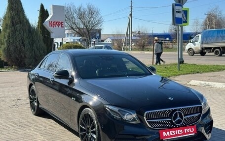 Mercedes-Benz E-Класс AMG, 2017 год, 4 550 000 рублей, 3 фотография