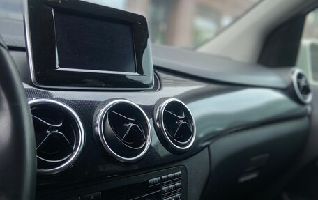 Mercedes-Benz B-Класс, 2014 год, 1 500 000 рублей, 10 фотография